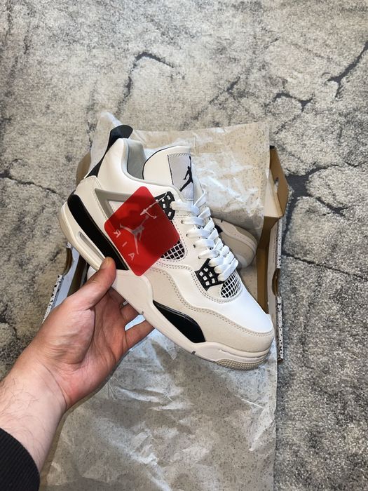 Jordan 4 military black marimi 41,42