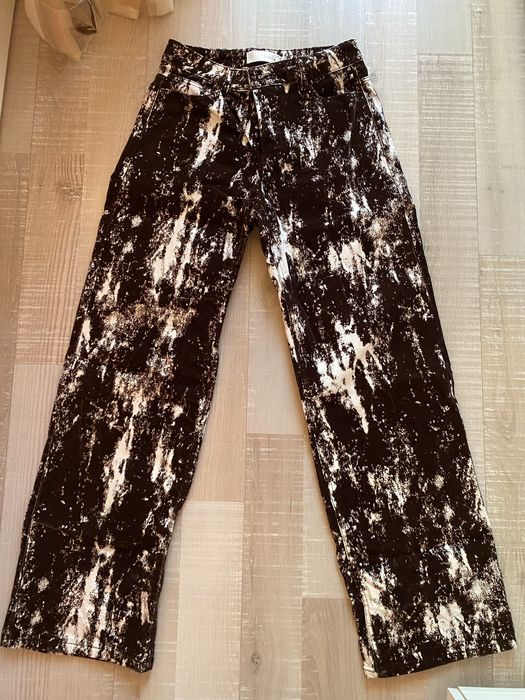 Дънки на марката Zara