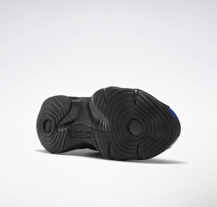 Кроссовки REEBOK VECTOR RUNNER размер 40,5