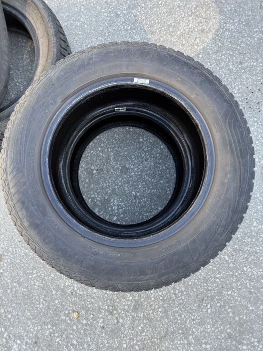 Всесезонни гуми 195/65/15