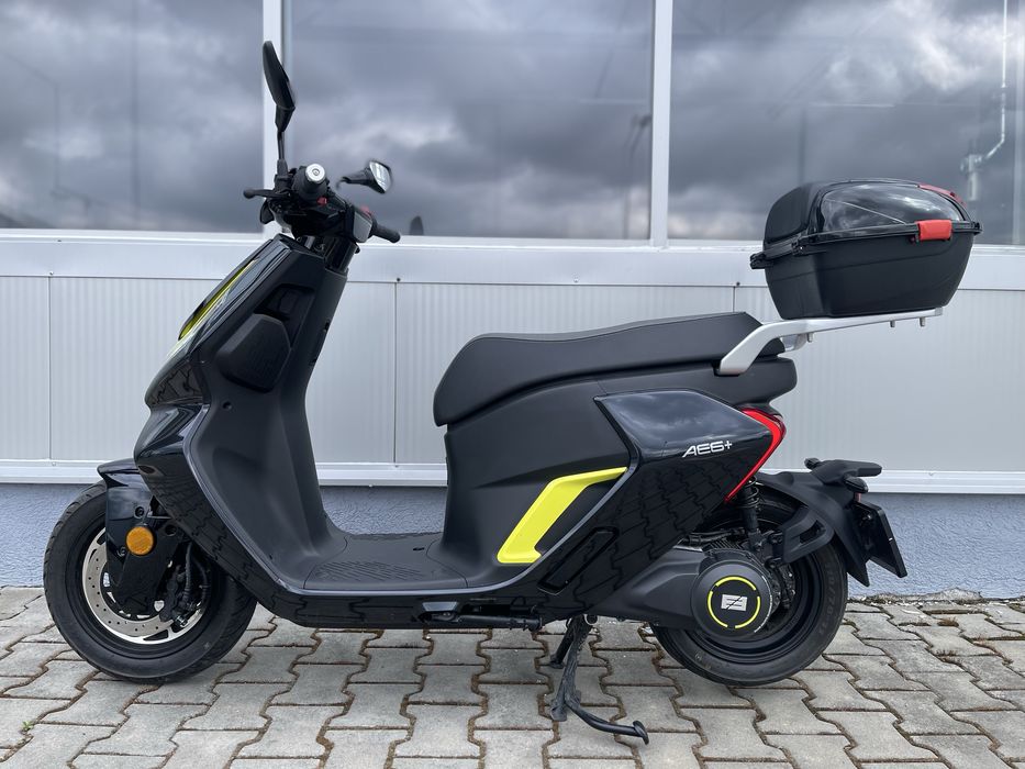 Zeeho AE6+ scuter electric