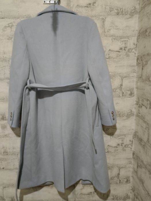 Продам женское пальто