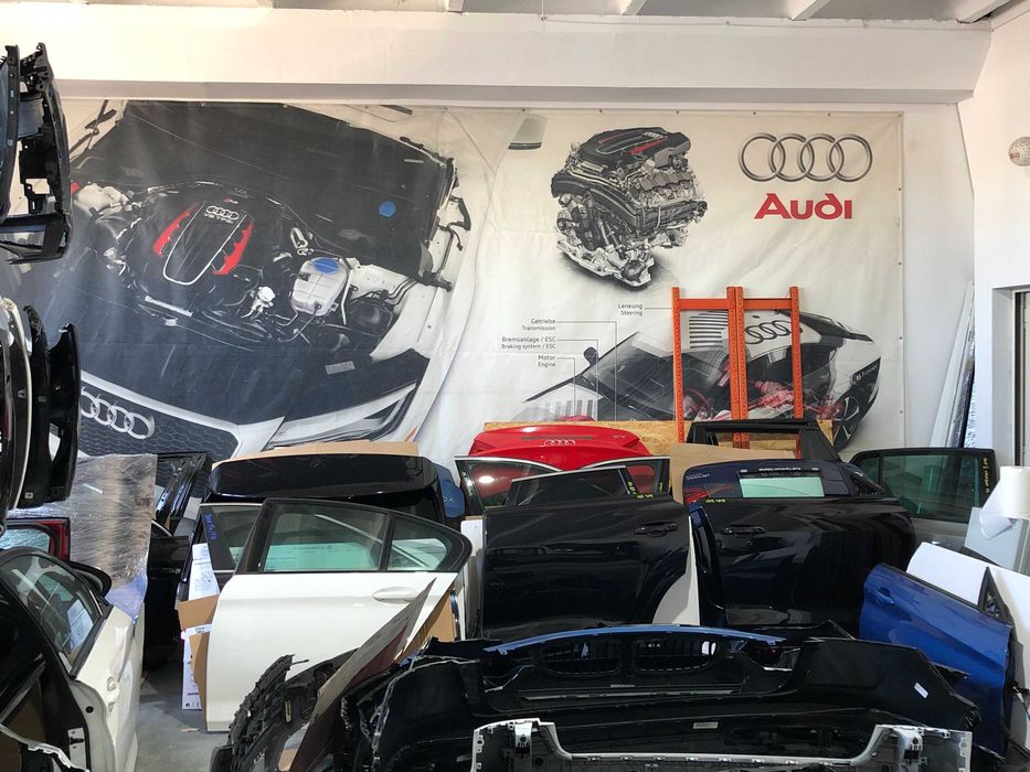 Bara fata Audi A1 8X si 82A, A3 8V, A4 B9, A6 C8, Q3 8U0