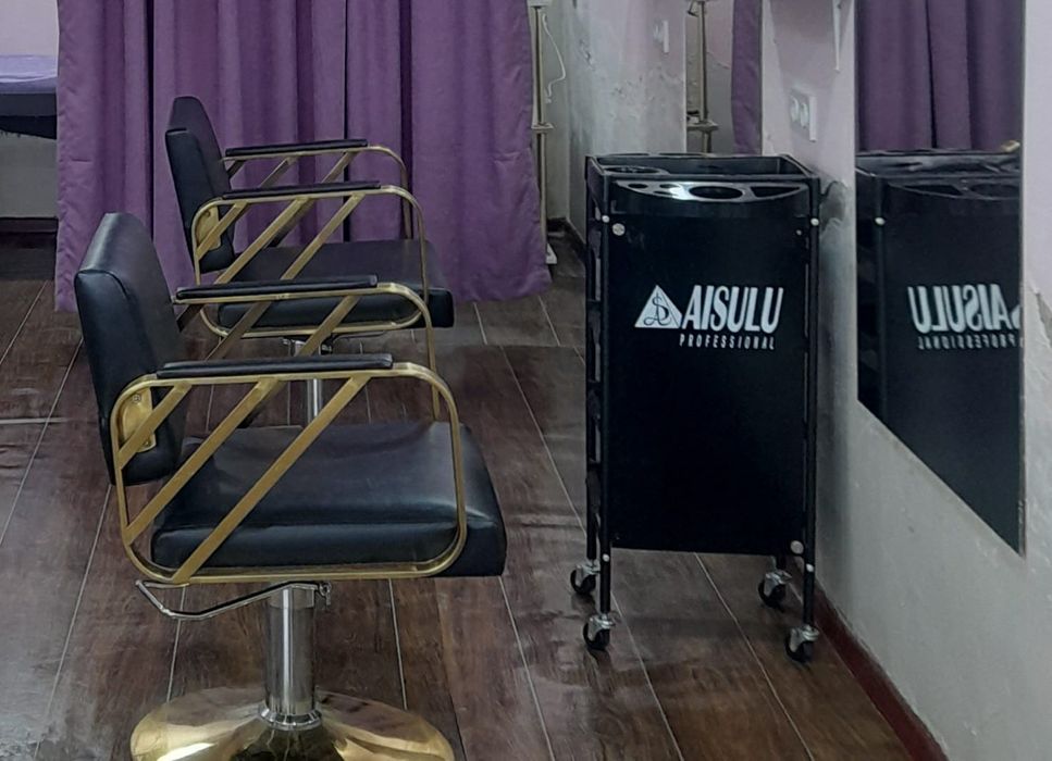 Мебель для салона кросатыи