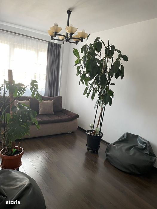 Apartament 3 camere zona Alexandru Obregia
