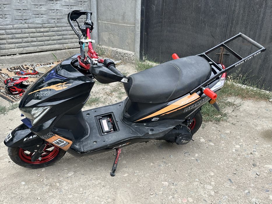 Продам мопед м8 про 180 куб