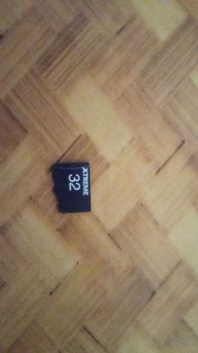 Tashqi hotira Fleshka