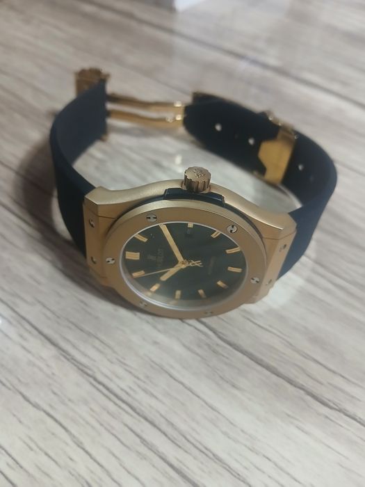 Hublot mexanichiskiy soat