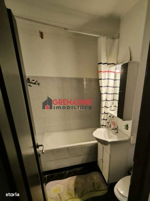 Apartament 2 Camere Decomandat - Parcare Proprie - Zona Racadau