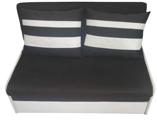 Стилен и компактен диван