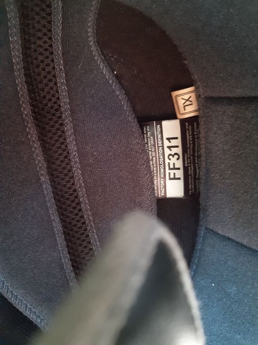 Мото каски и ръкавици