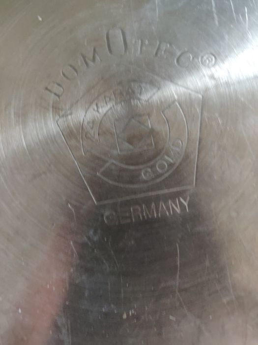 Tigai inox cu capac sticla Domotec Germania si fără capac