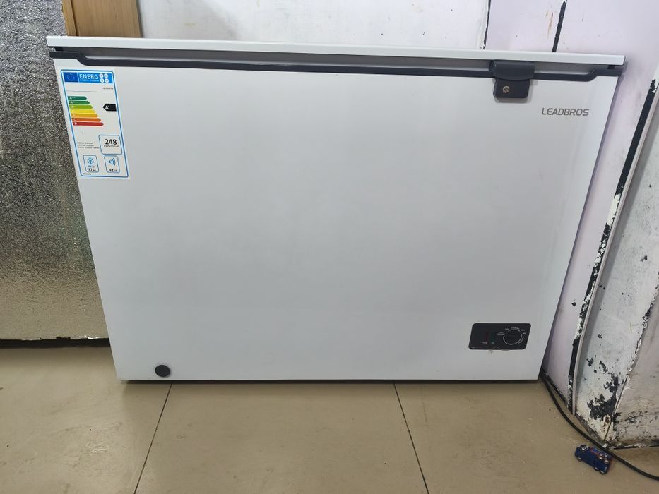 Морозильник Leadbros 375  л