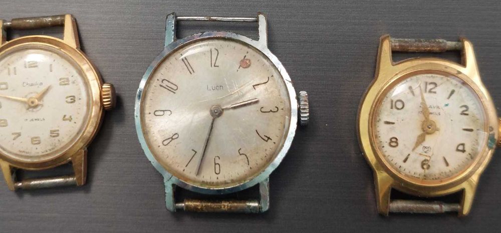 Лот часовници 20 броя