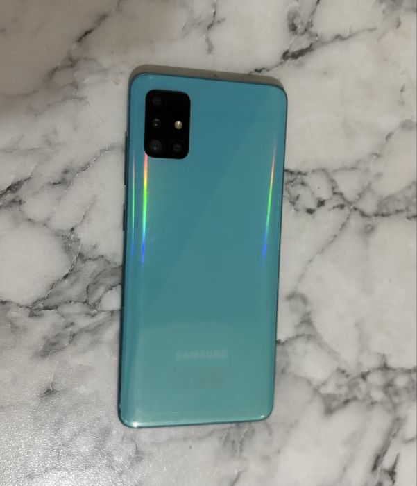 Продам samsung galaxy A51
