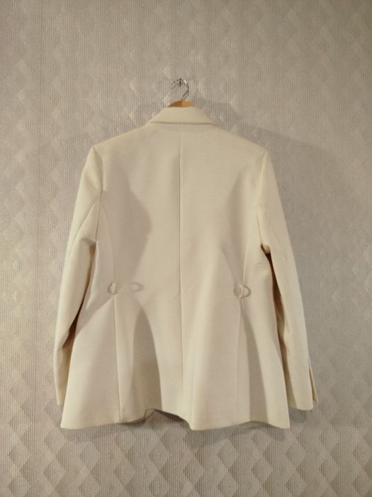 Пиджак белый, манго