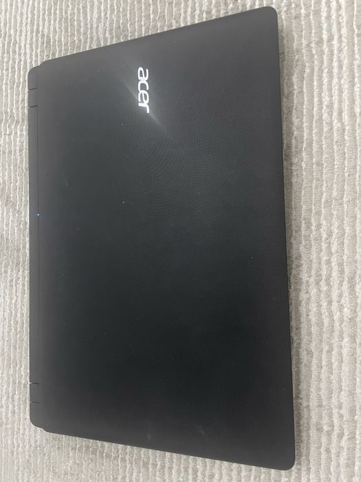 Ноутбук acer продам