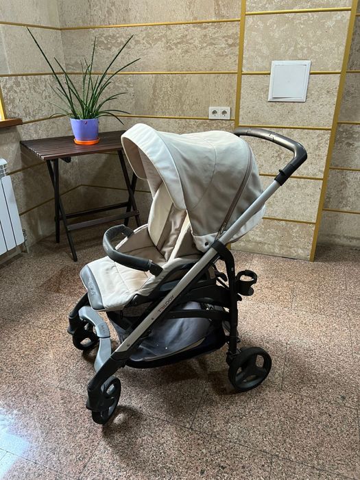 Продам детскую коляску