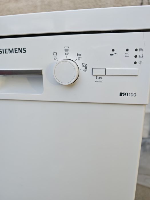 Свободно стояща съдомиялна - 45 см.- Siemens iq100