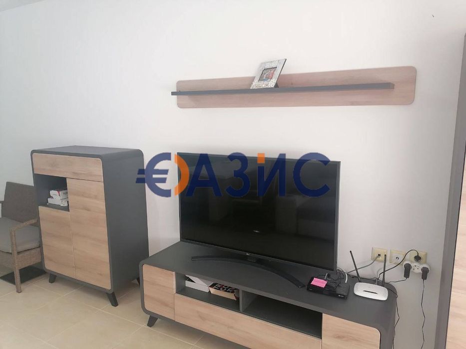 Продава се Двустаен апартамент в Поморие - 72 кв.м за 1463 €/кв.м - Снимка #4