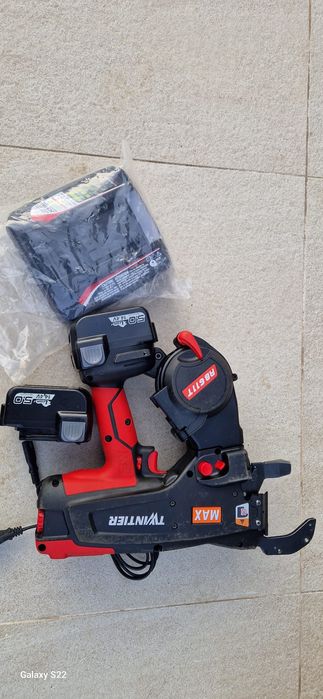 Mașina de legat fier Max