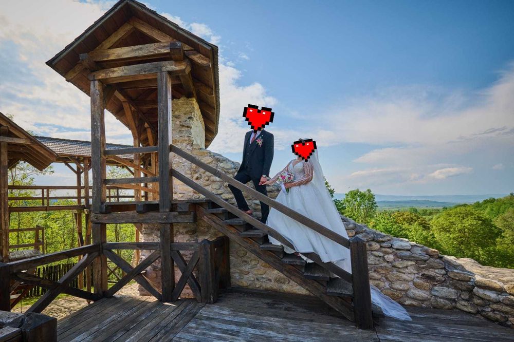 Super oferta!!Vand rochie de mireasa model deosebit!