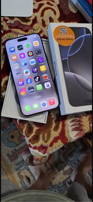 Iphone 16 pro max de vanzare urgent