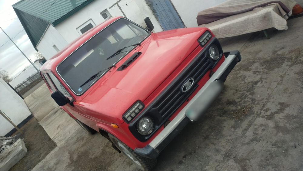 Продам автомобиль нива