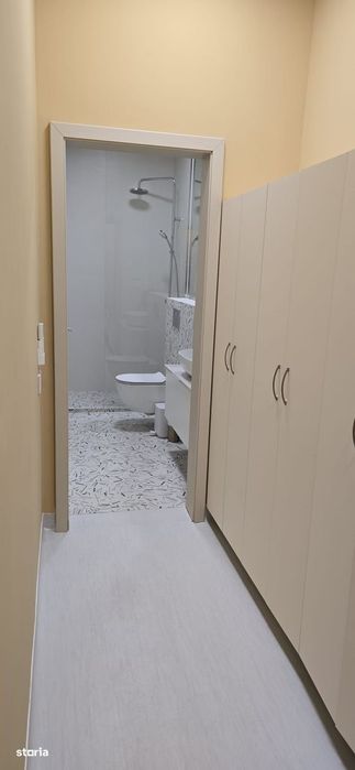 Clinica stomatologica, 2 cabinete, 5 parcari, zona Intre Lacuri