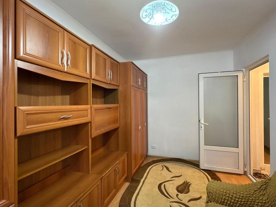 Apartament de inchiriat