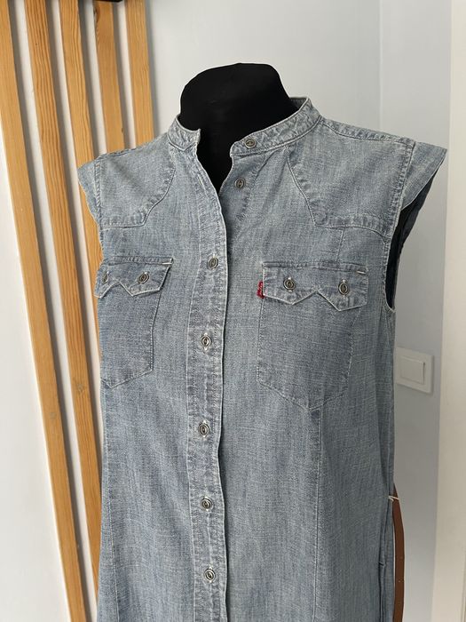 продам джинсовое платье “Levi’s”, оригинал