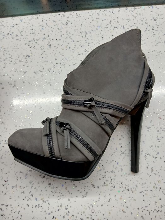 Дамски обувки с ток Buffalo