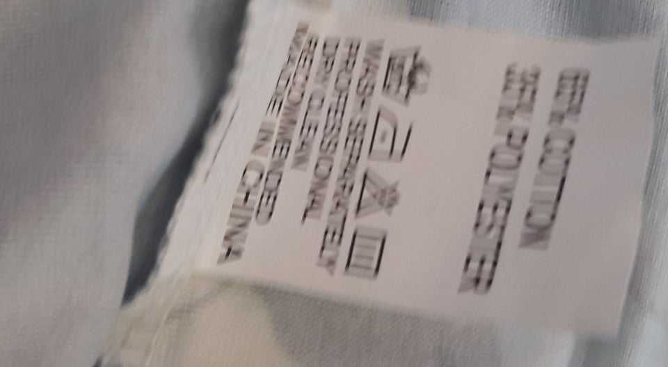 Лятна рокля-флорални мотиви