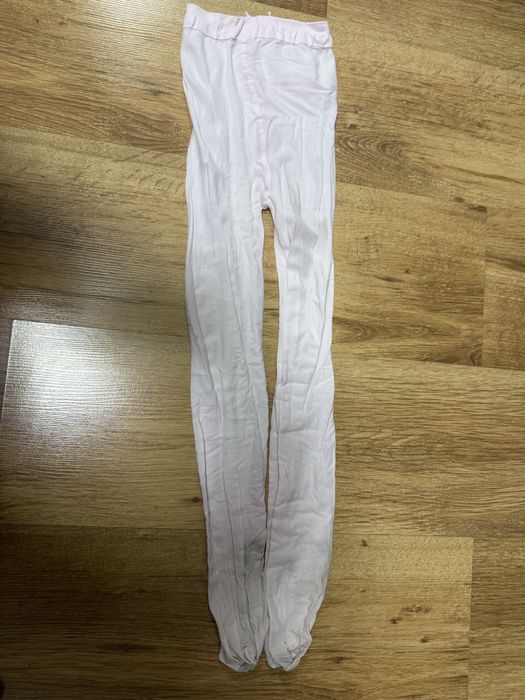 Бледно розовые балетные колготки