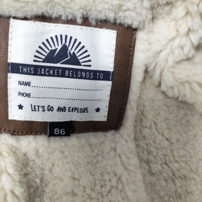 Geaca baiat superbă