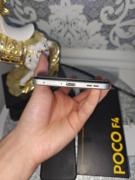 Poco f4 телефон игровой 128гб