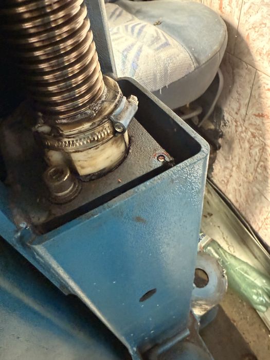 Продавам подемник nussbaum