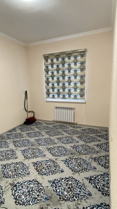 Qarshi cityda kop qavatli uydagi xonadon sotiladi.