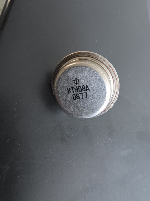 Транзистор КТ908А