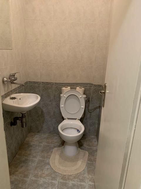 Дава се под наем Тристаен апартамент в София, Слатина - 115 кв.м за 550 € - Снимка #2