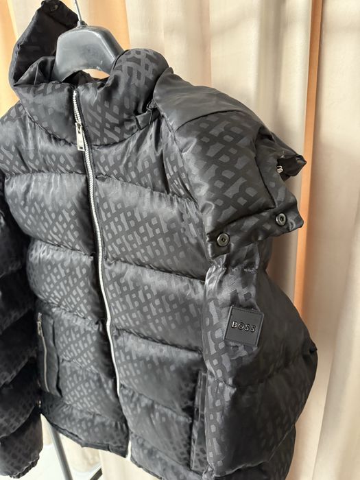 Geaca hugo boss barbat
