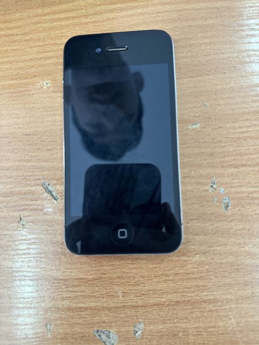 iphone 4s с гарантия