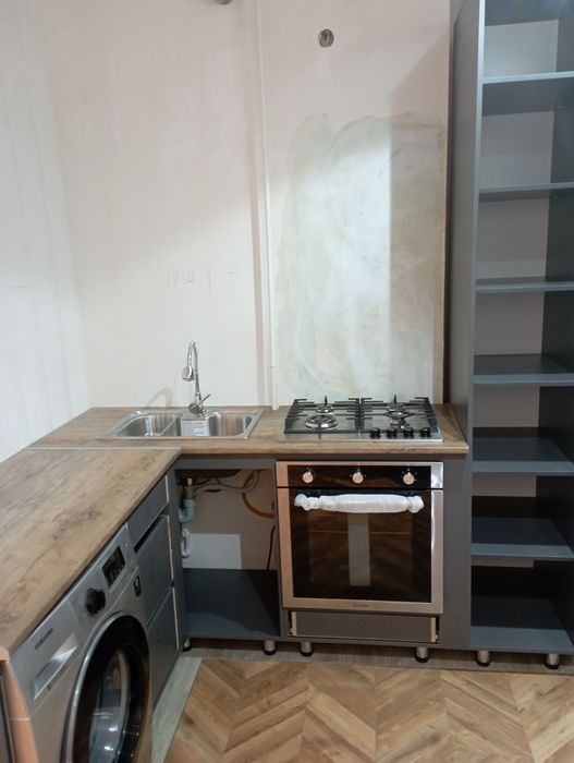 Сборка  разборка и ремонт переделка  мебели.