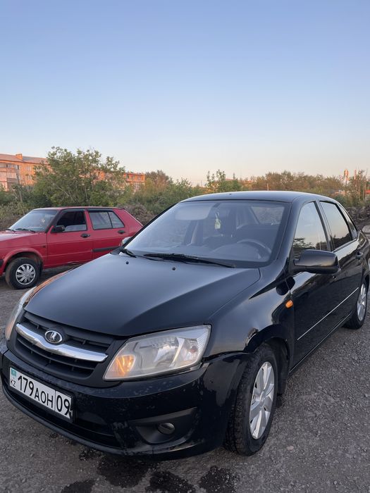 Лада гранта 2012 года 8 клапанная