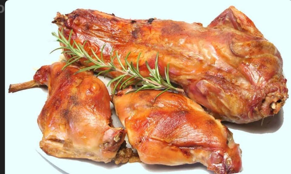 Заяц горячего копчения