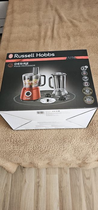 Blender cu storcator marca Russell Hobbs