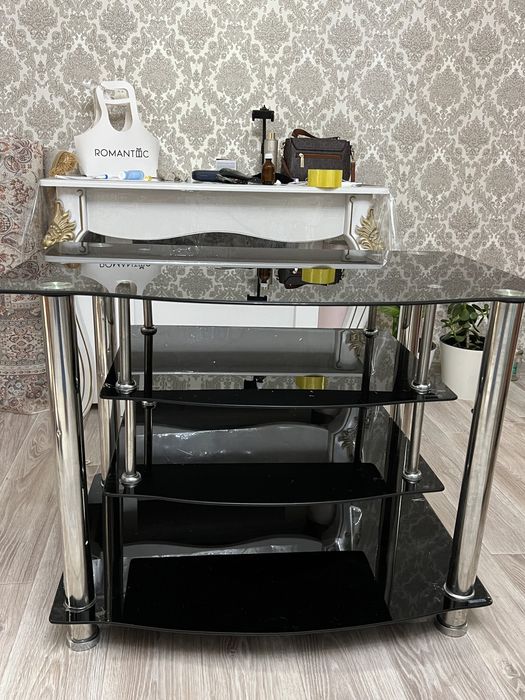 Подставка под телевизор