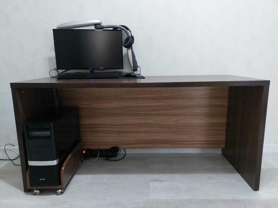 Спальный гарнитур, жилая комната