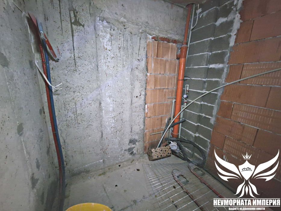 Продава се Тристаен апартамент в Асеновград - 92 кв.м за 1093 €/кв.м - Снимка #16