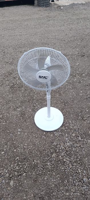 Вентилятор. Вентилятор напольный.